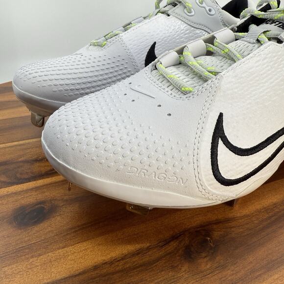 Nike Hyperdiamond 4 Elite Womens Size 9.5 Softball Cleats White Metal React NEW - Picture 5 of 13